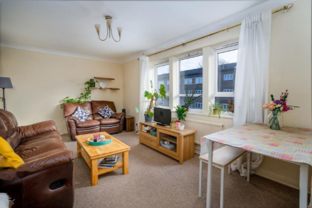 Flat in London, United Kingdom, 56 m² - picture 5