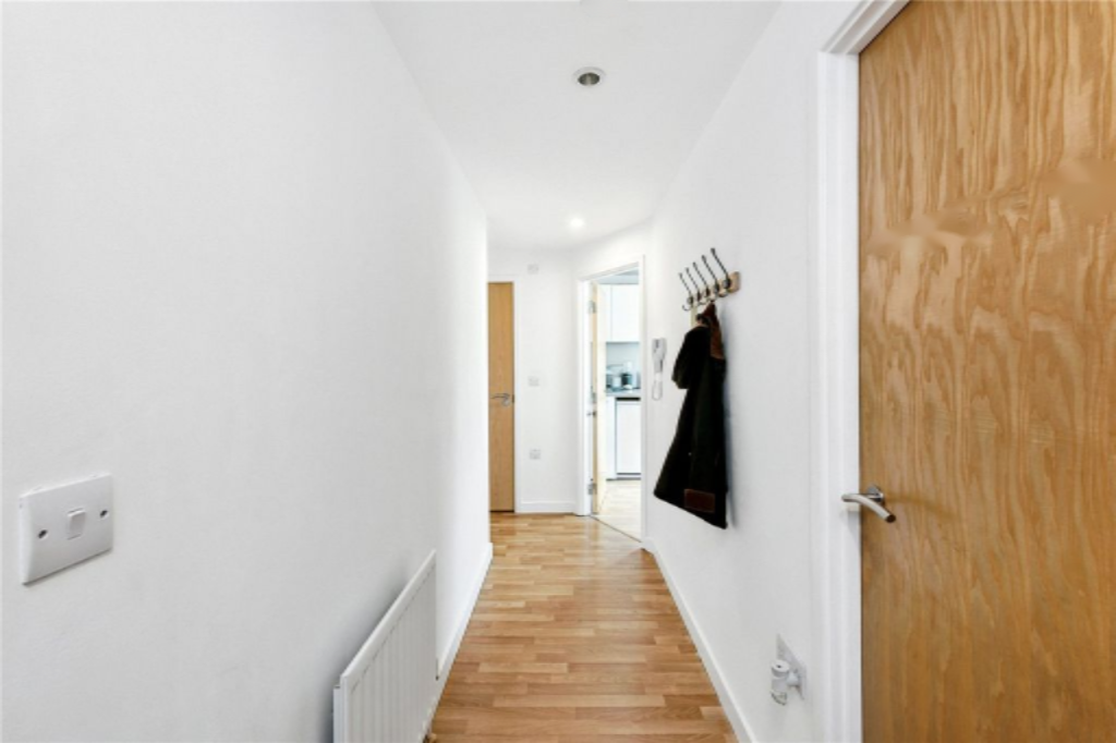 Flat in London, United Kingdom, 42 m² - picture 5