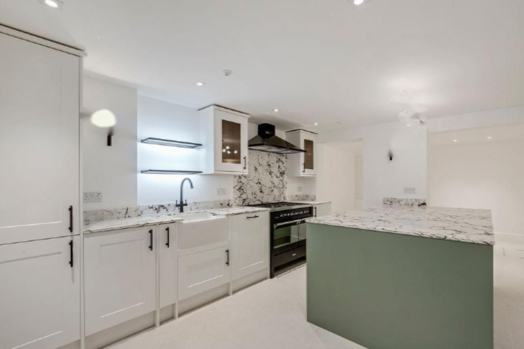 Wohnung in London, Großbritannien, 200 m² - Foto 11