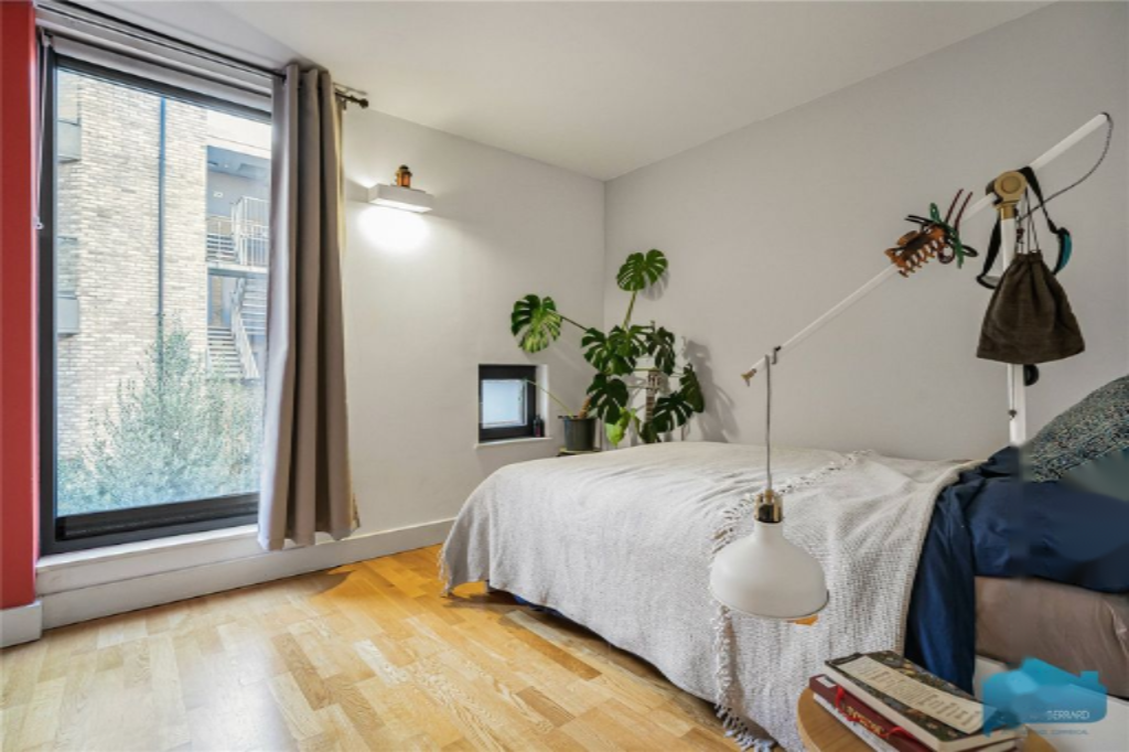 Flat in London, United Kingdom, 39 m² - picture 13