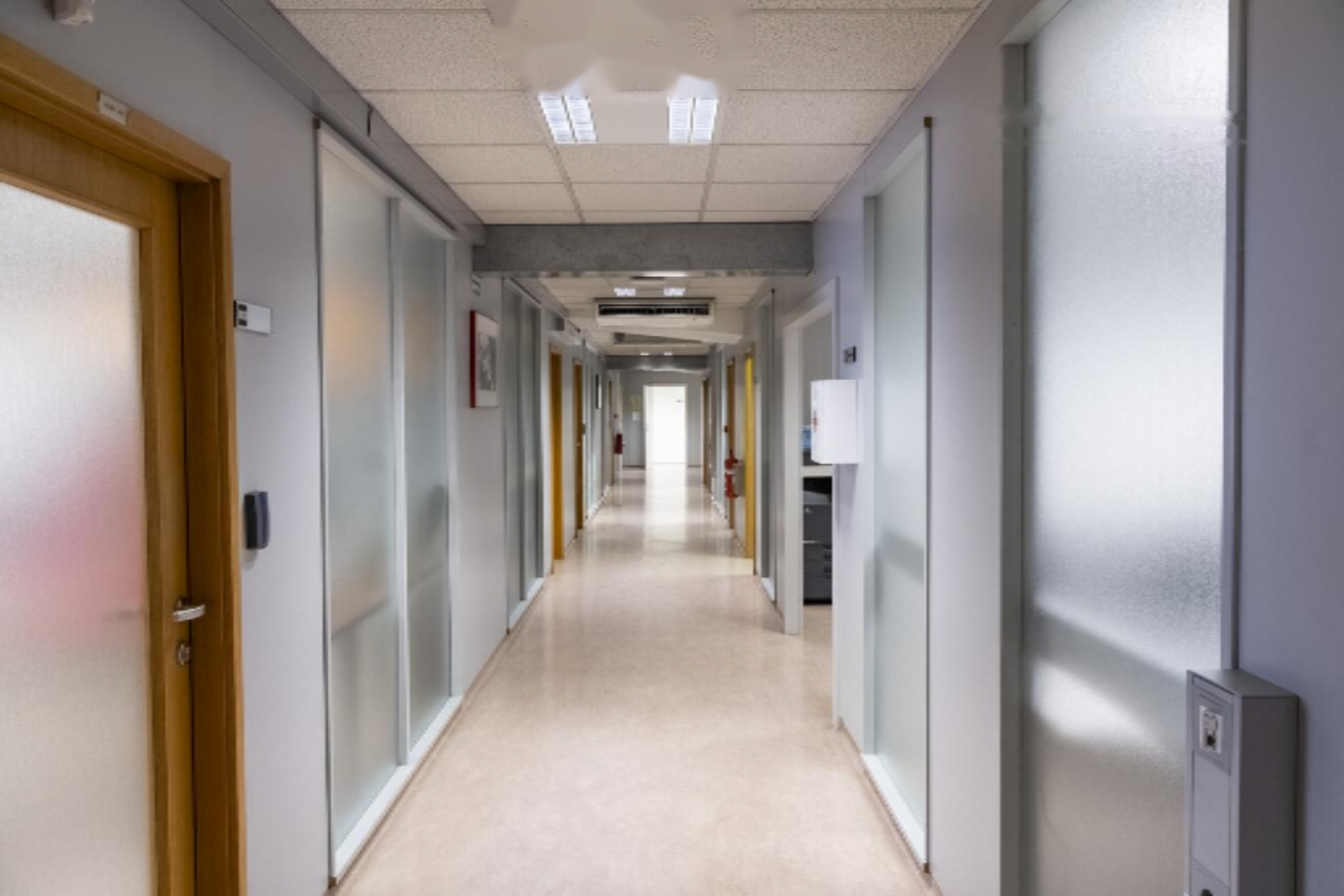 Ufficio a Lubiana, Slovenia, 2 406 m² - foto 15