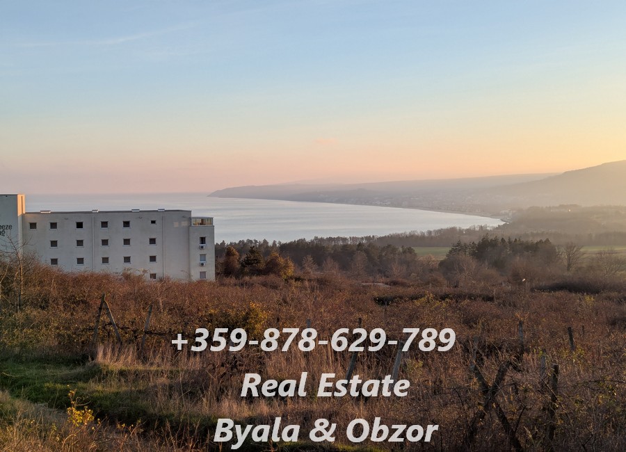 Land in Byala, Bulgaria, 3 300 m² - picture 1