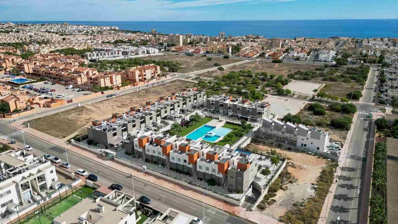 Appartamento a Torrevieja, Spagna, 79 m² - foto 12