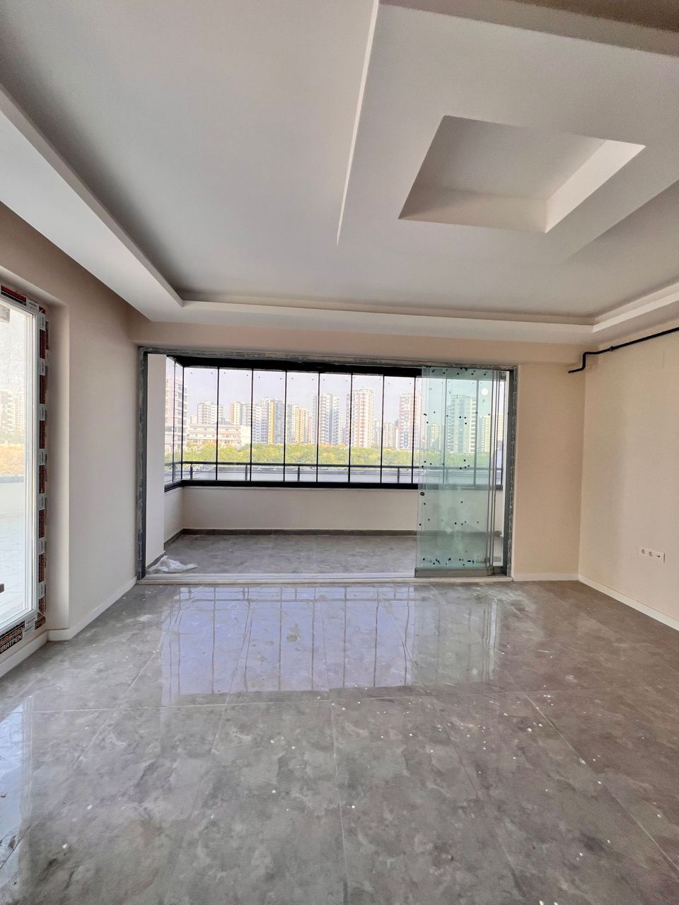 Flat in Mersin, Turkey, 110 m² - picture 1