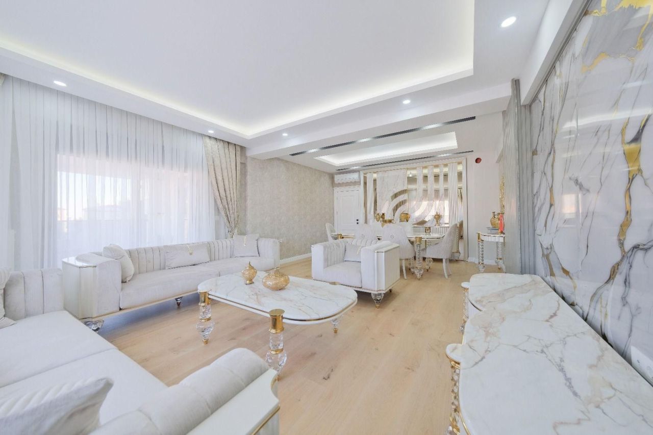 Piso en Belek, Turquia, 210 m² - imagen 7