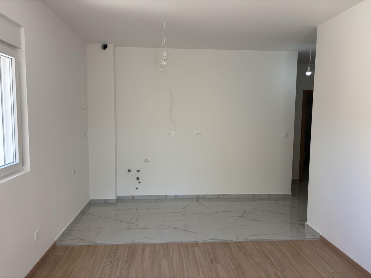 Piso en Budva, Montenegro, 58 m² - imagen 2