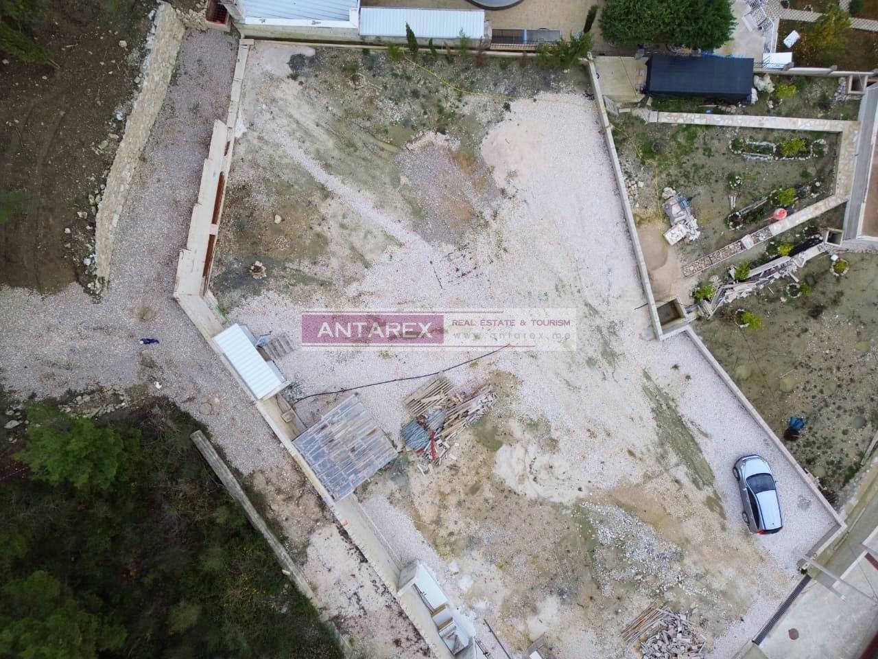 Land in Herceg-Novi, Montenegro, 719 m² - picture 3