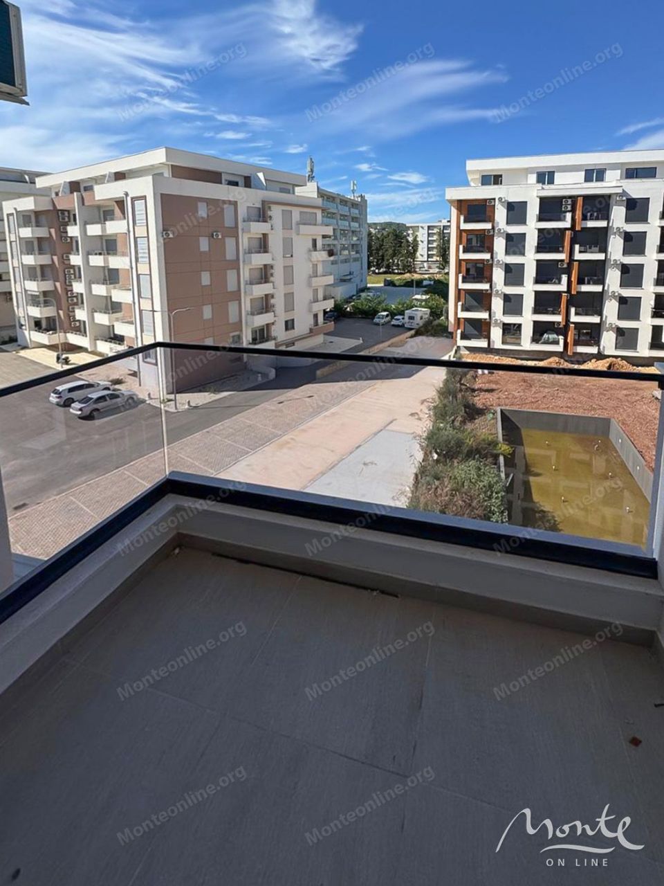 Apartment in Ulcinj, Montenegro, 69 m² - picture 3