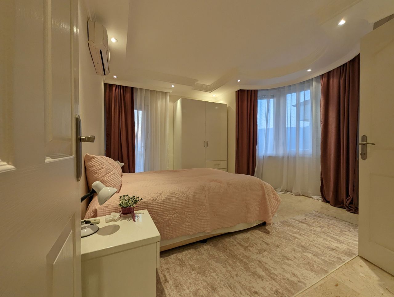 Villa en Alanya, Turquia, 300 m² - imagen 8