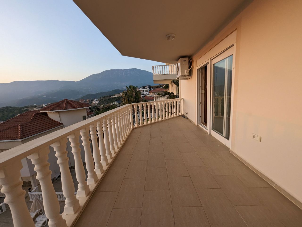 Villa en Alanya, Turquia, 300 m² - imagen 11