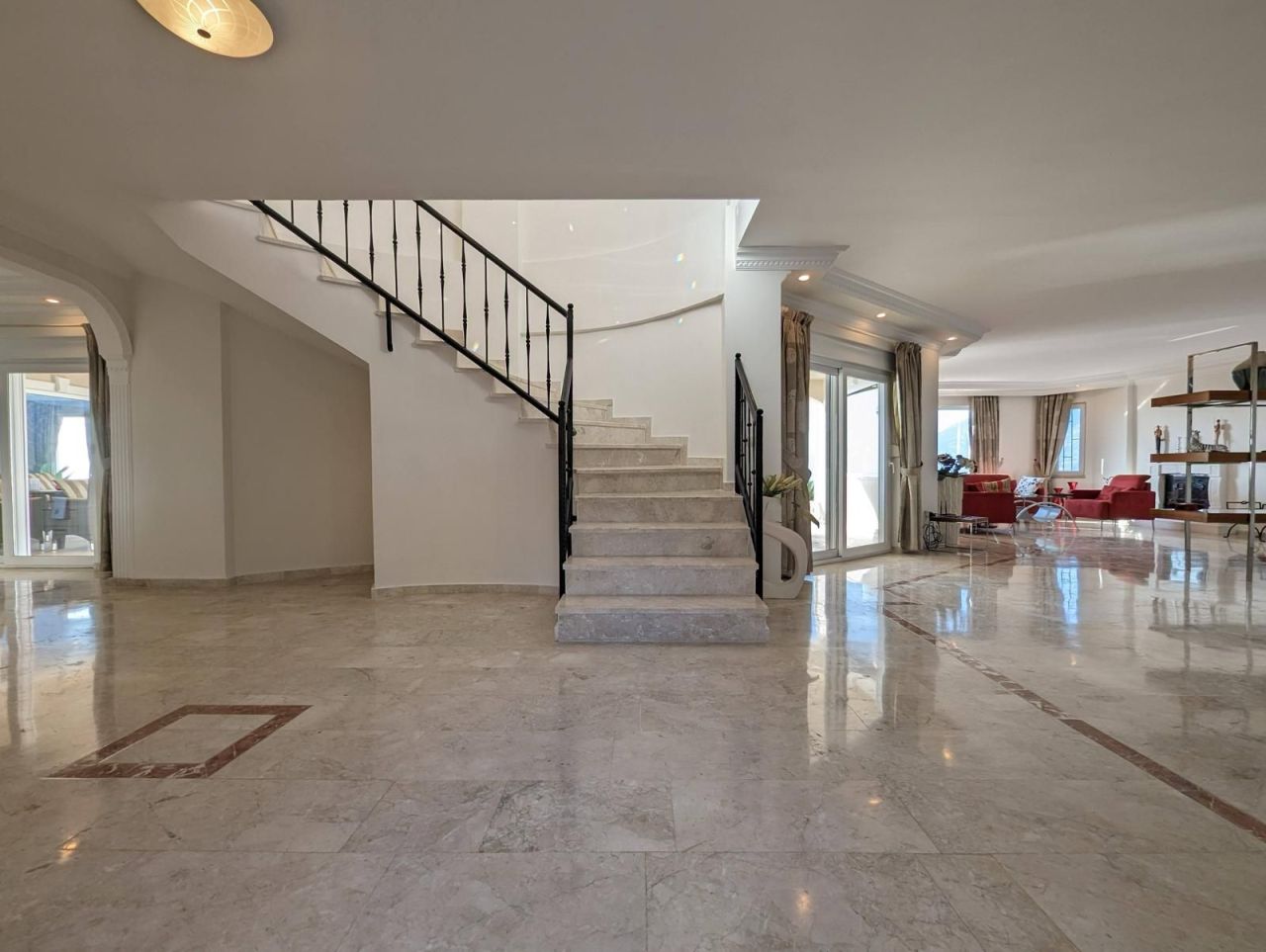 Villa a Alanya, Turchia, 560 m² - foto 14