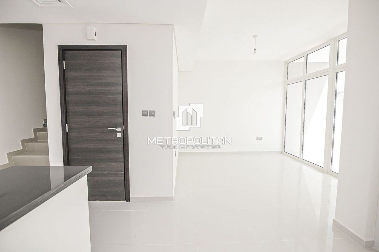 Maison urbaine à Dubaï, EAU, 155 m² - image 2