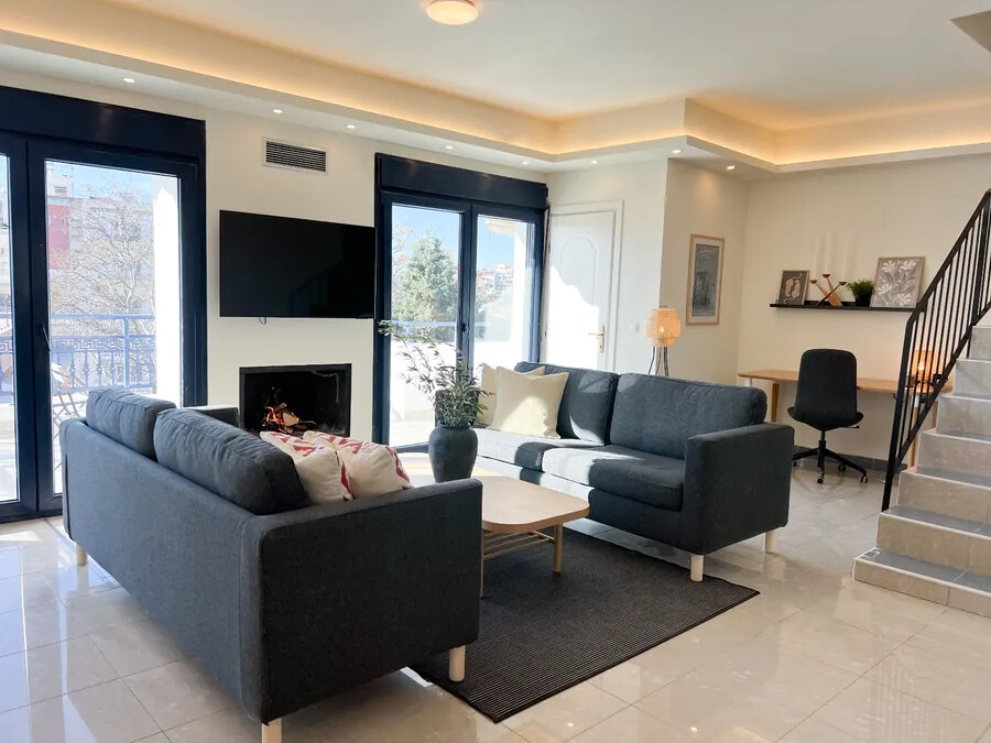 Gewerbeimmobilien in Kavala, Griechenland, 350 m² - Foto 1