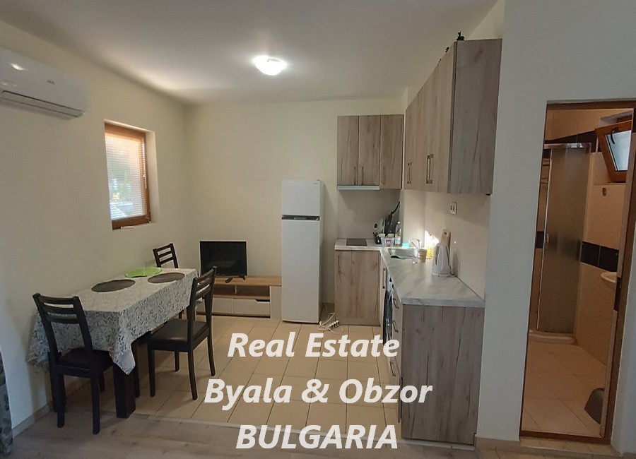 Flat in Byala, Bulgaria, 39 m² - picture 1