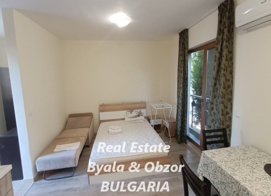 Flat in Byala, Bulgaria, 39 m² - picture 2