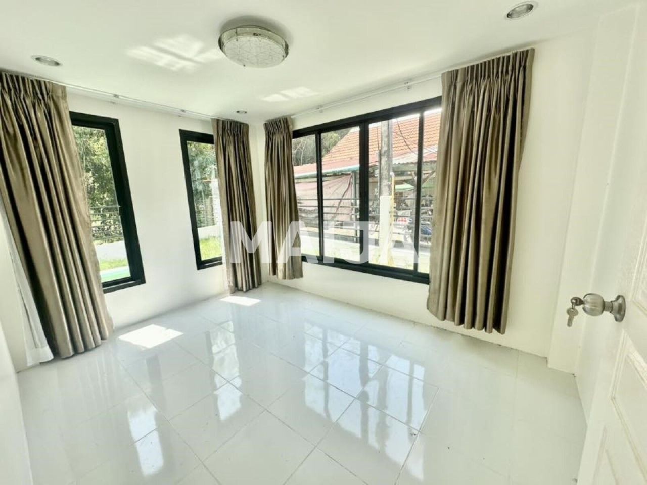 Villa sur l'île de Phuket, Thaïlande, 180 m² - image 9