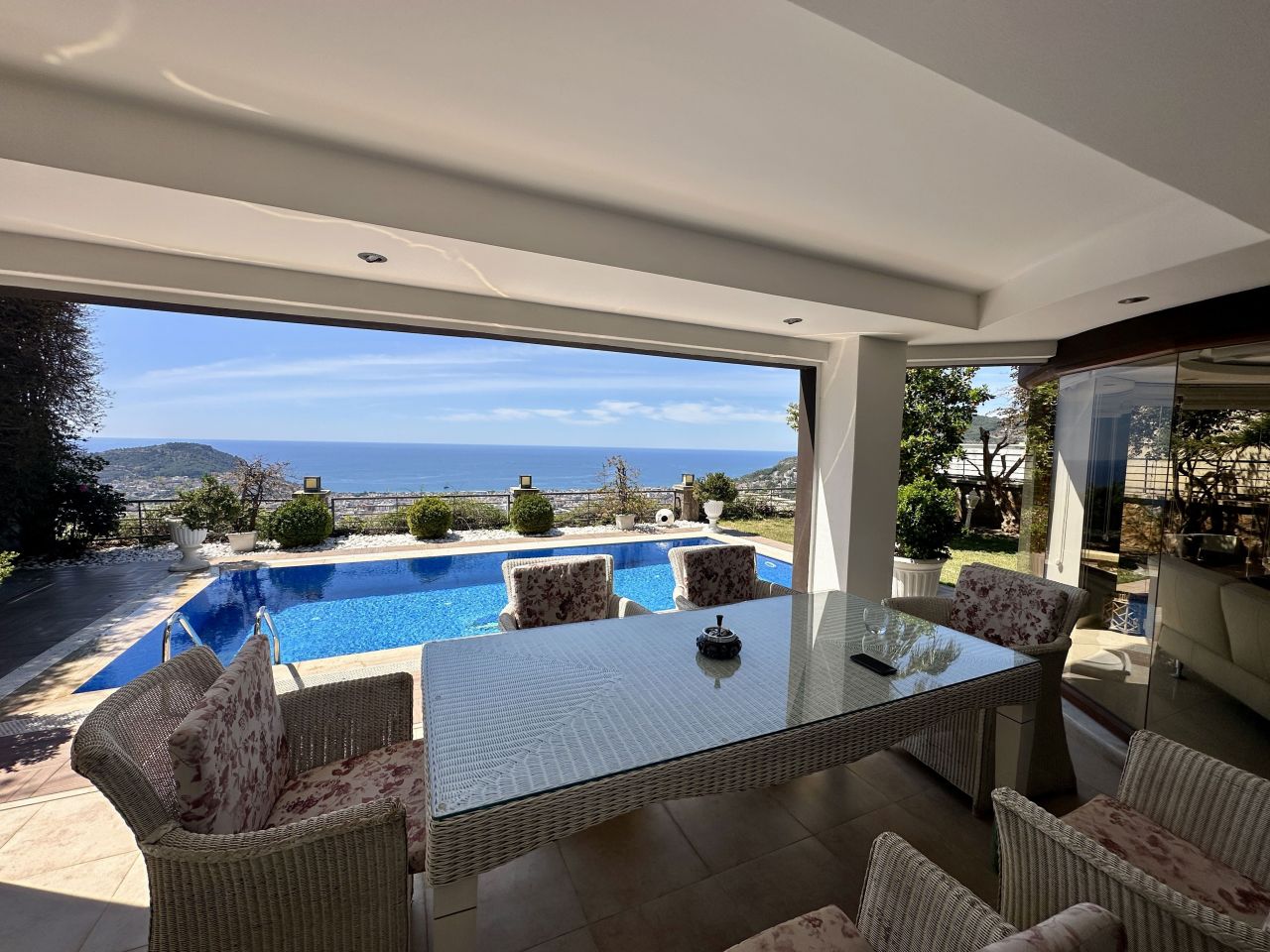 Villa en Alanya, Turquia, 250 m² - imagen 1