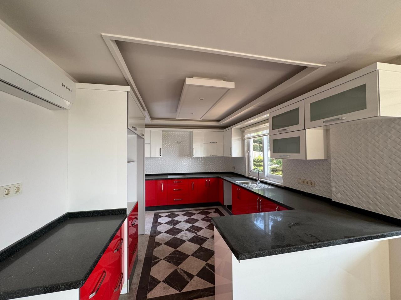 Villa en Alanya, Turquia, 250 m² - imagen 9