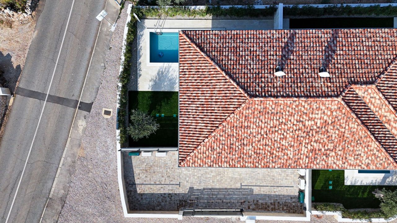 Villa en Malinska-Dubašnica, Croacia, 109 m² - imagen 2