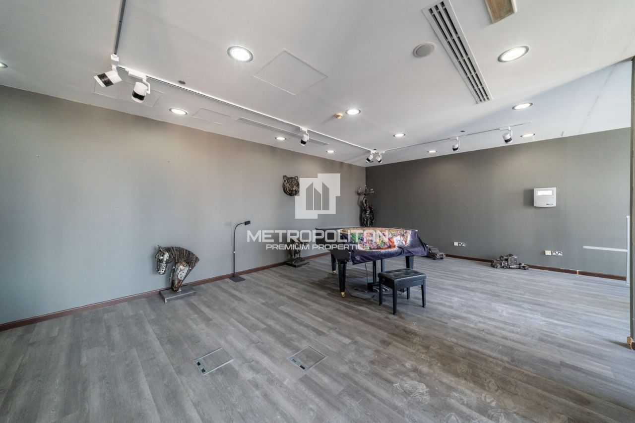 Bureau à Dubaï, EAU, 341 m² - image 10