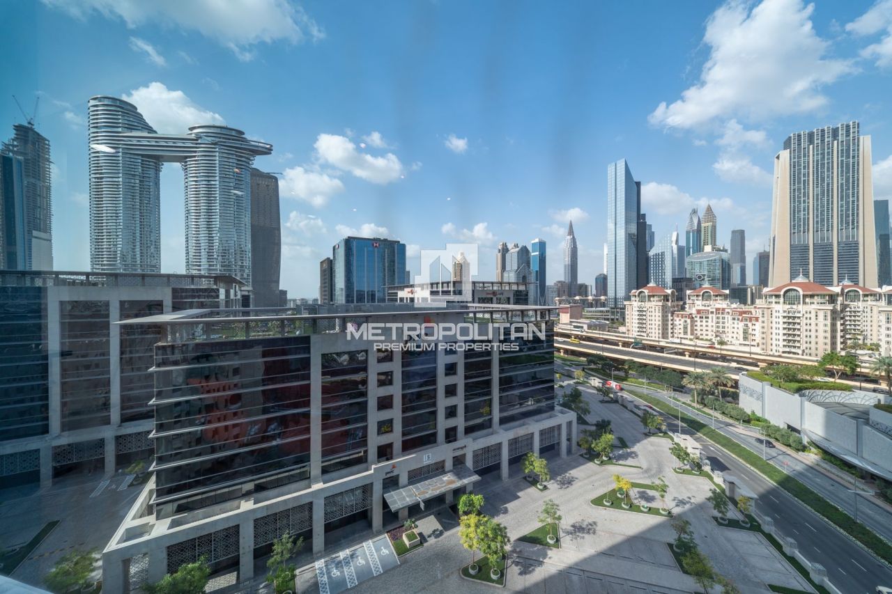 Bureau à Dubaï, EAU, 341 m² - image 12