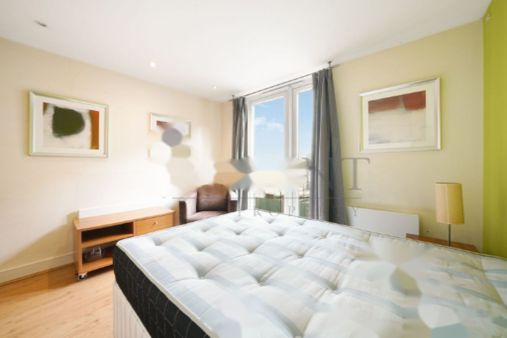 Flat in London, United Kingdom, 32 m² - picture 1