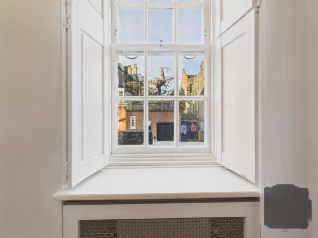 Flat in London, United Kingdom, 53 m² - picture 2