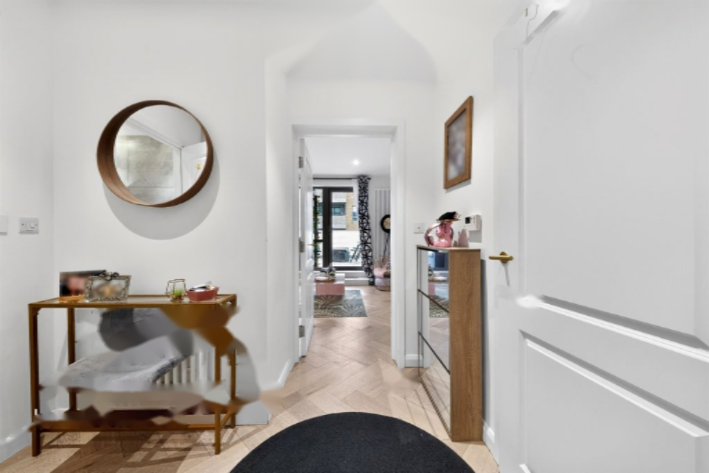 Flat in London, United Kingdom, 50 m² - picture 2