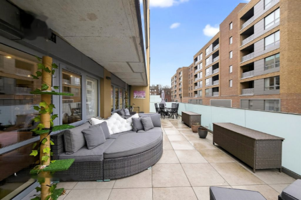 Flat in London, United Kingdom, 50 m² - picture 6