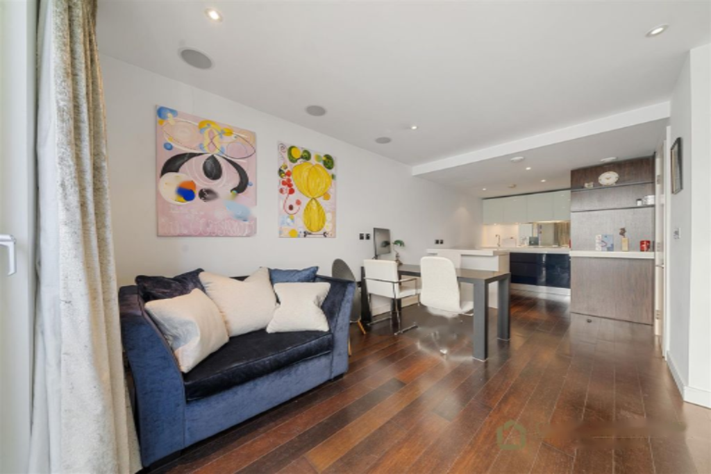 Flat in London, United Kingdom, 50 m² - picture 6