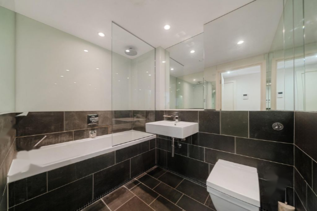 Flat in London, United Kingdom, 50 m² - picture 10