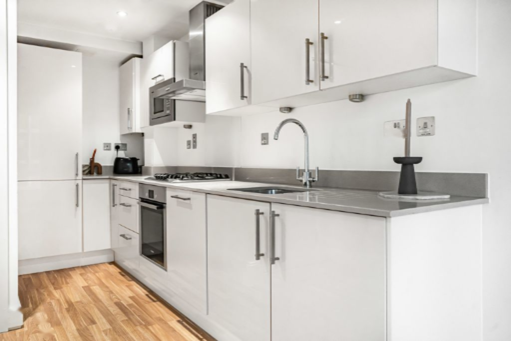 Flat in London, United Kingdom, 37 m² - picture 15