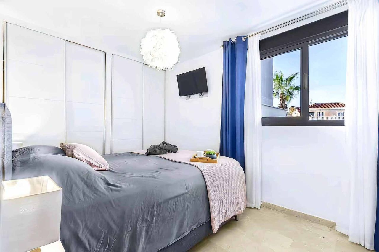 Flat in Villamartin, Spain, 99 m² - picture 11