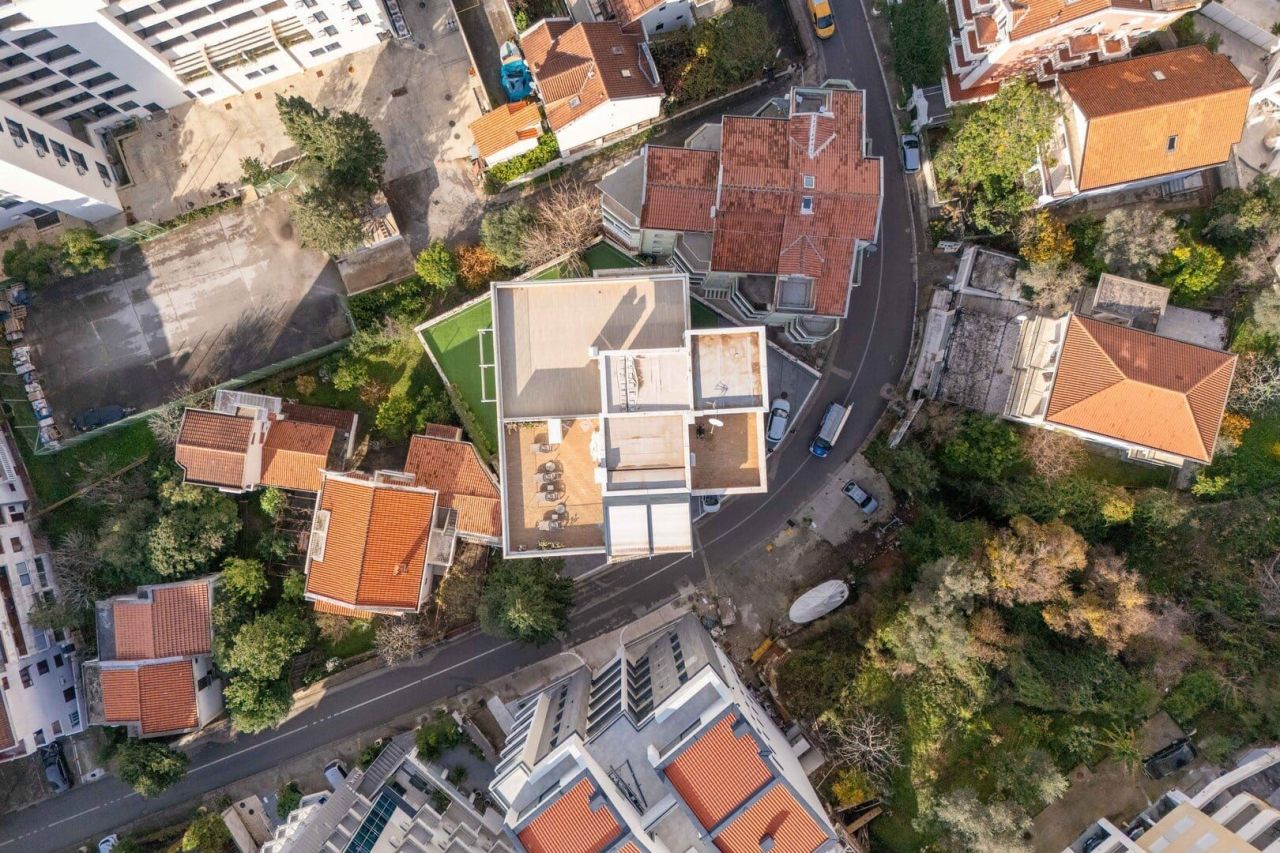 Apartment in Rafailovici, Montenegro, 212 m² - Foto 17