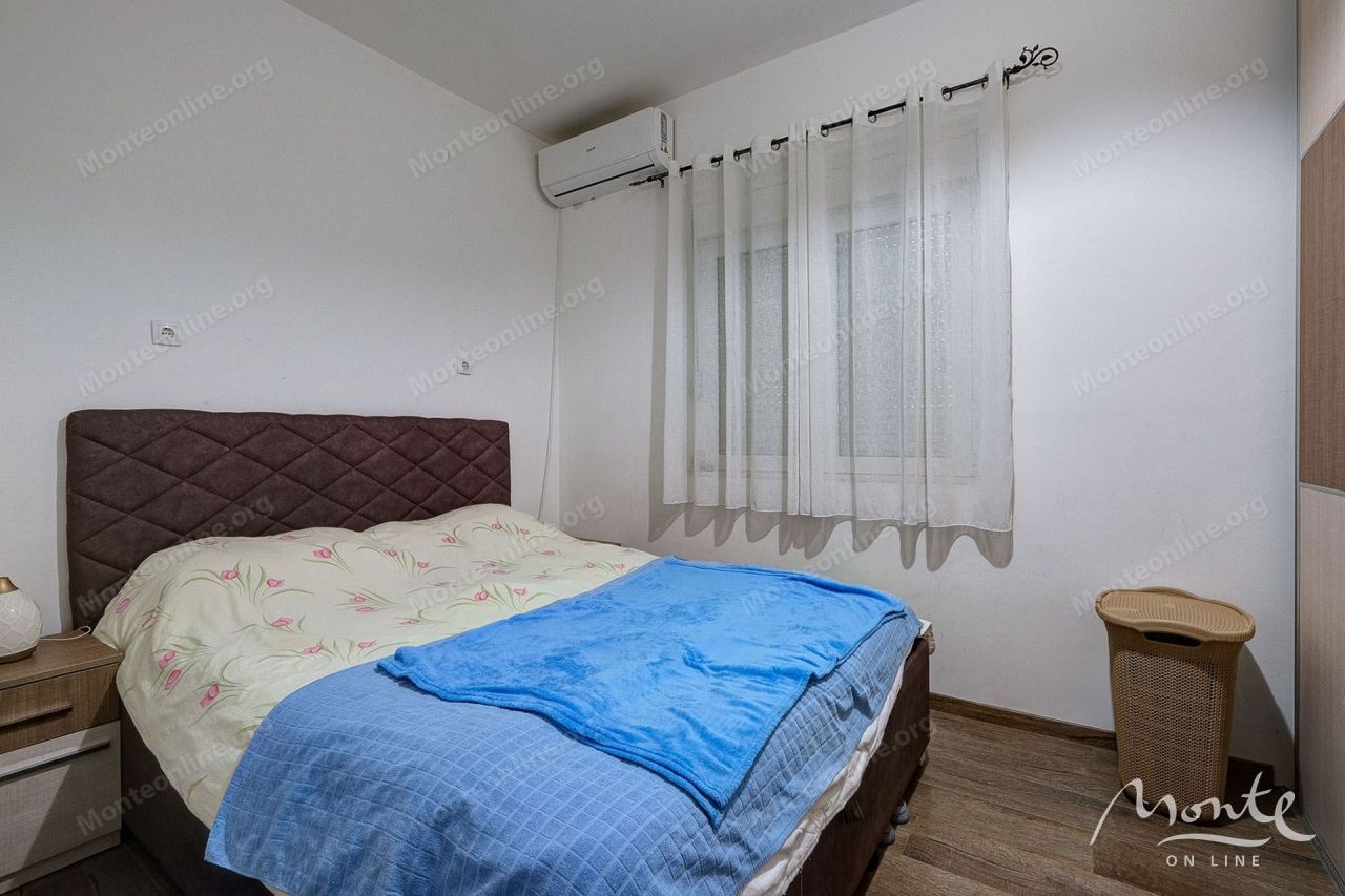 Villa in Muo, Montenegro, 140 m² - picture 15