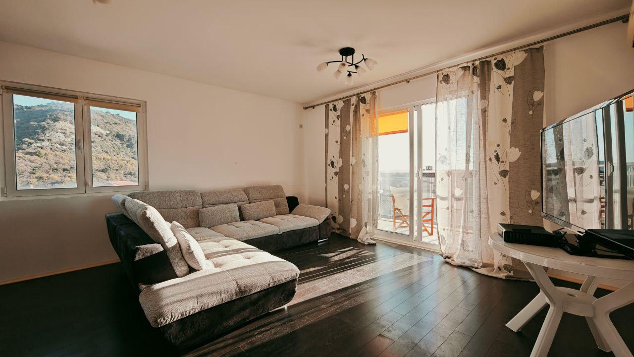 Appartamento Lazi, Montenegro, 61 m² - foto 1