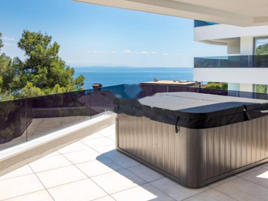 Flat in Opatija, Croatia, 245 m² - picture 1