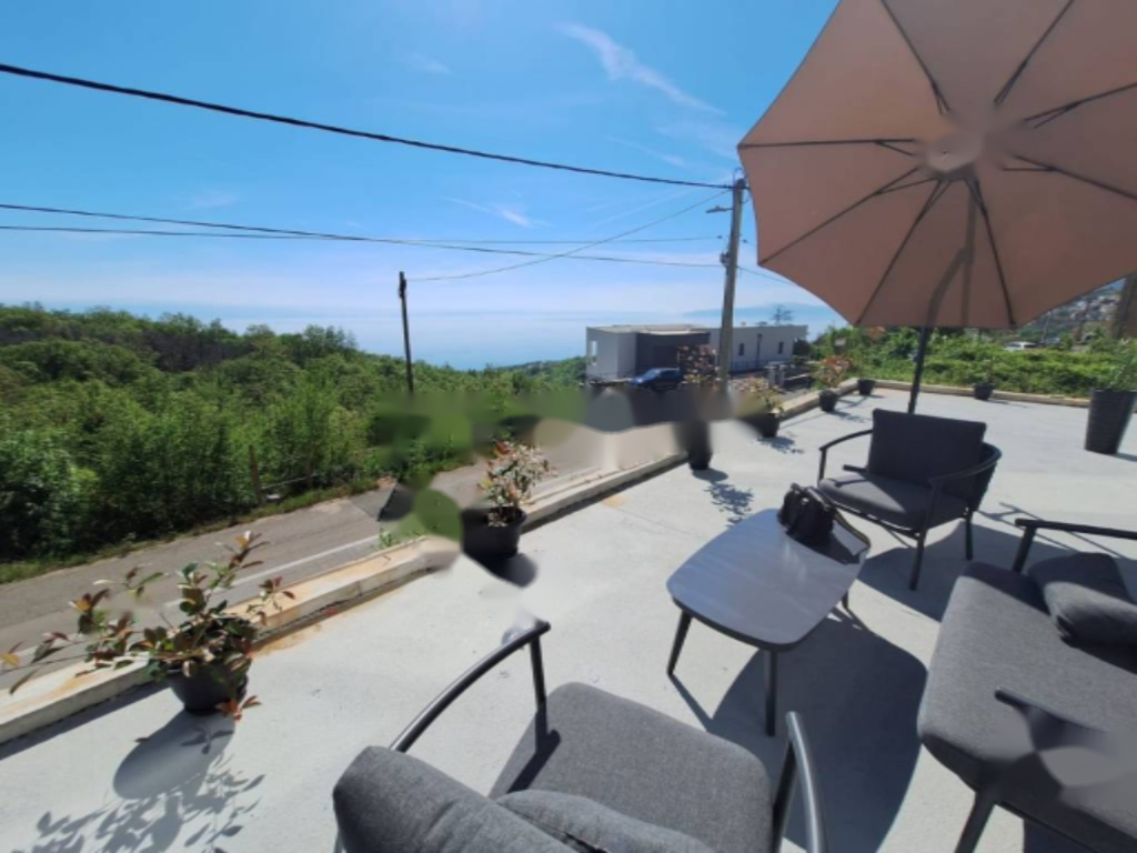 Haus in Opatija, Kroatien, 170 m² - Foto 1