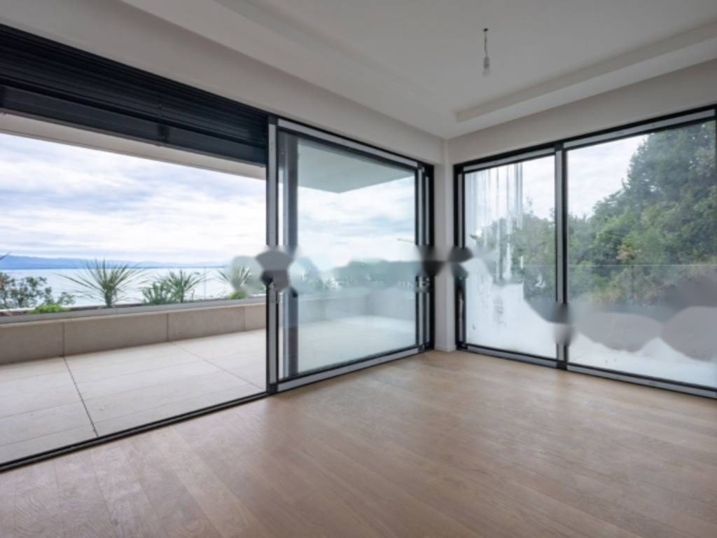 Flat in Opatija, Croatia, 230 m² - picture 2