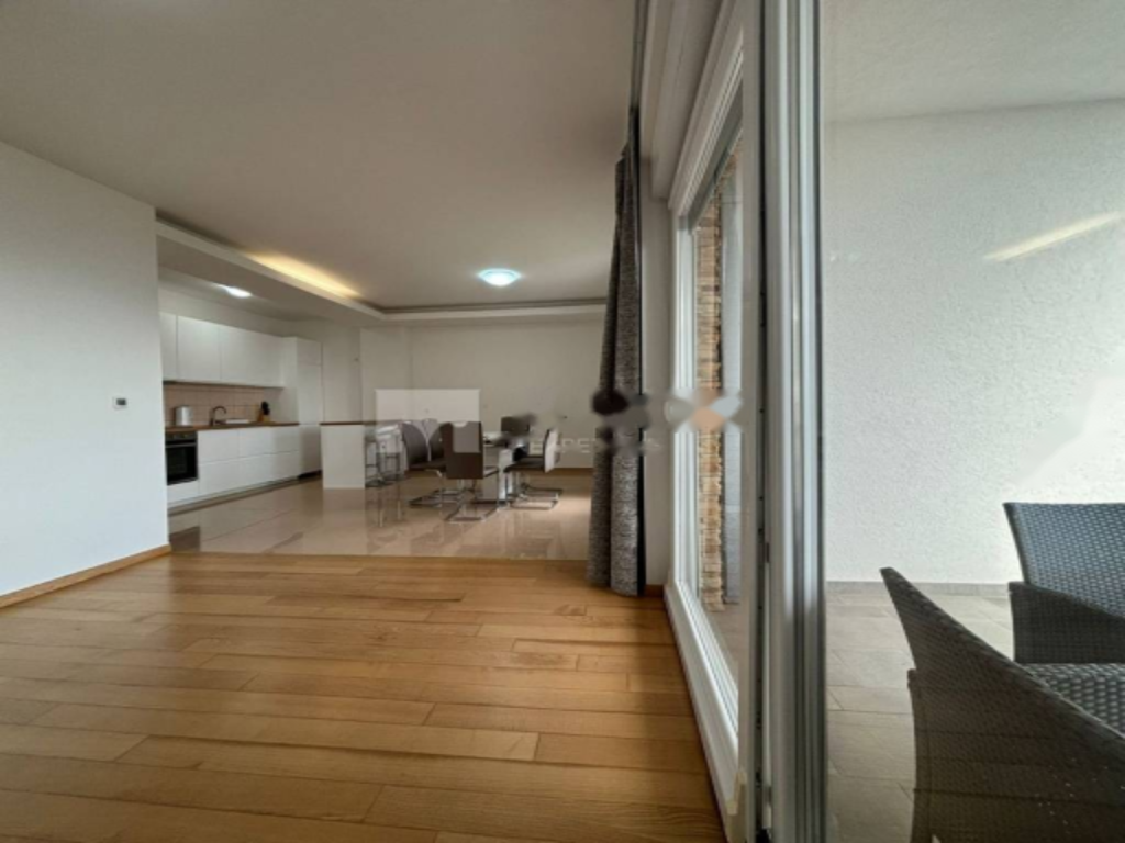 Piso en Opatija, Croacia, 130 m² - imagen 4