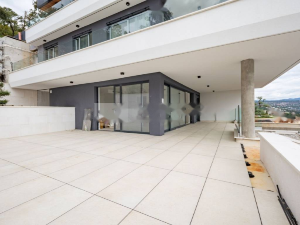 Flat in Opatija, Croatia, 230 m² - picture 12