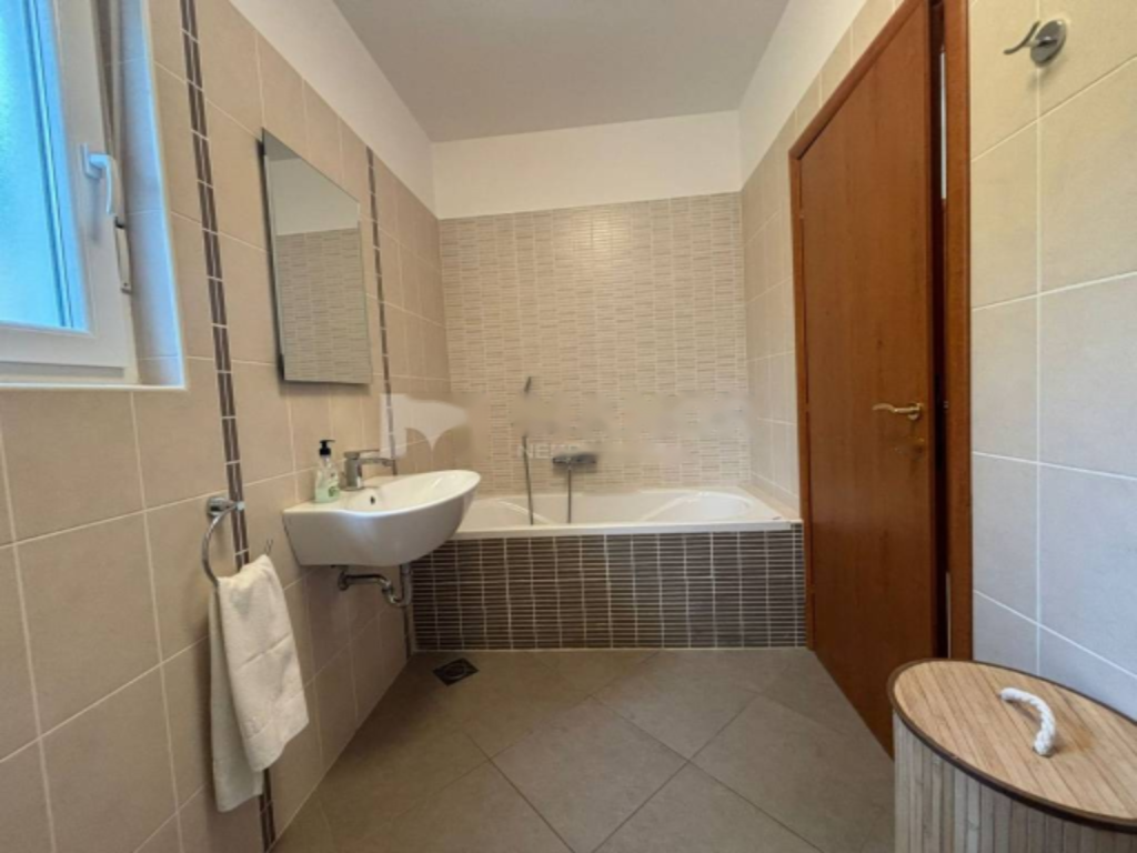 Piso en Opatija, Croacia, 130 m² - imagen 13