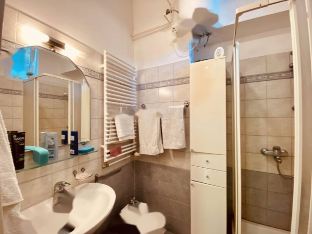 Flat in Opatija, Croatia, 244 m² - picture 16