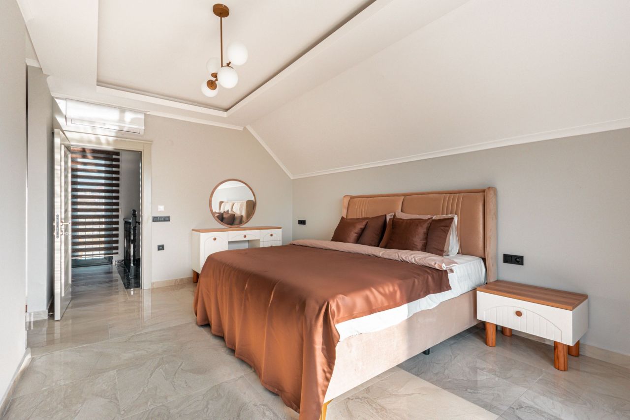 Villa a Alanya, Turchia, 300 m² - foto 12