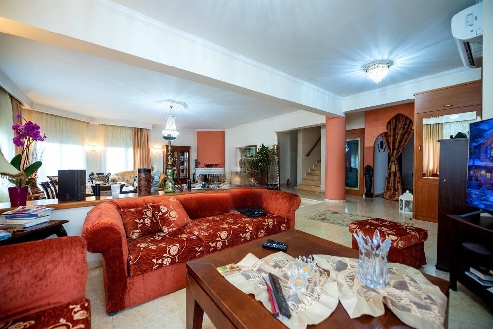 Villa in Thessaloniki, Greece, 360 m² - picture 11