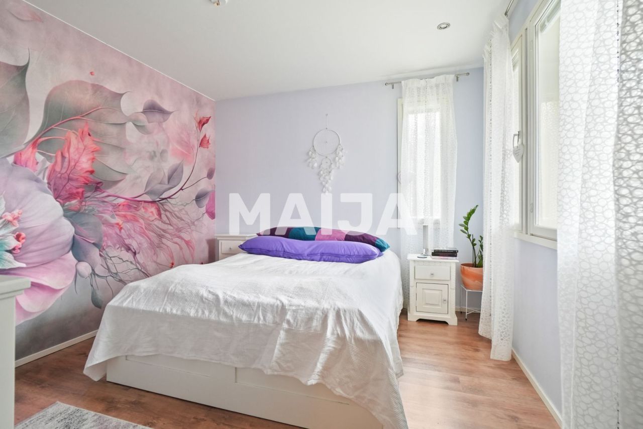 House in Loppi, Finland, 185.5 m² - picture 15