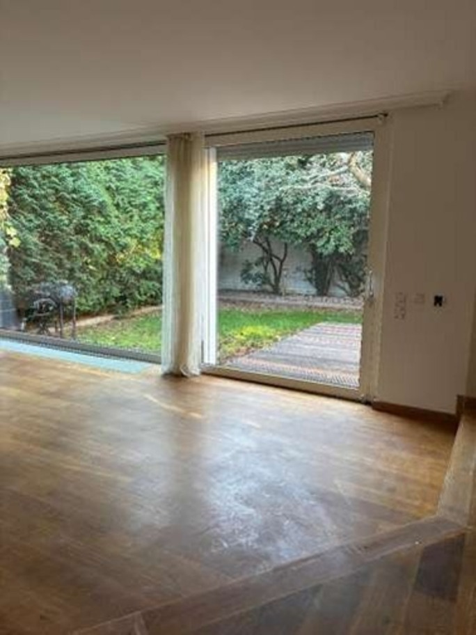 Maison à Düsseldorf, Allemagne, 300 m² - image 12