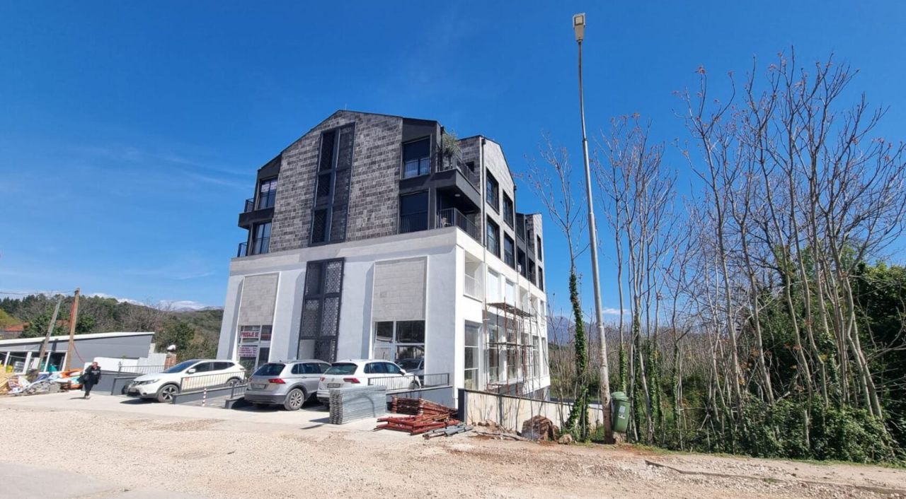 Wohnung in Tivat, Montenegro, 48 m² - Foto 3