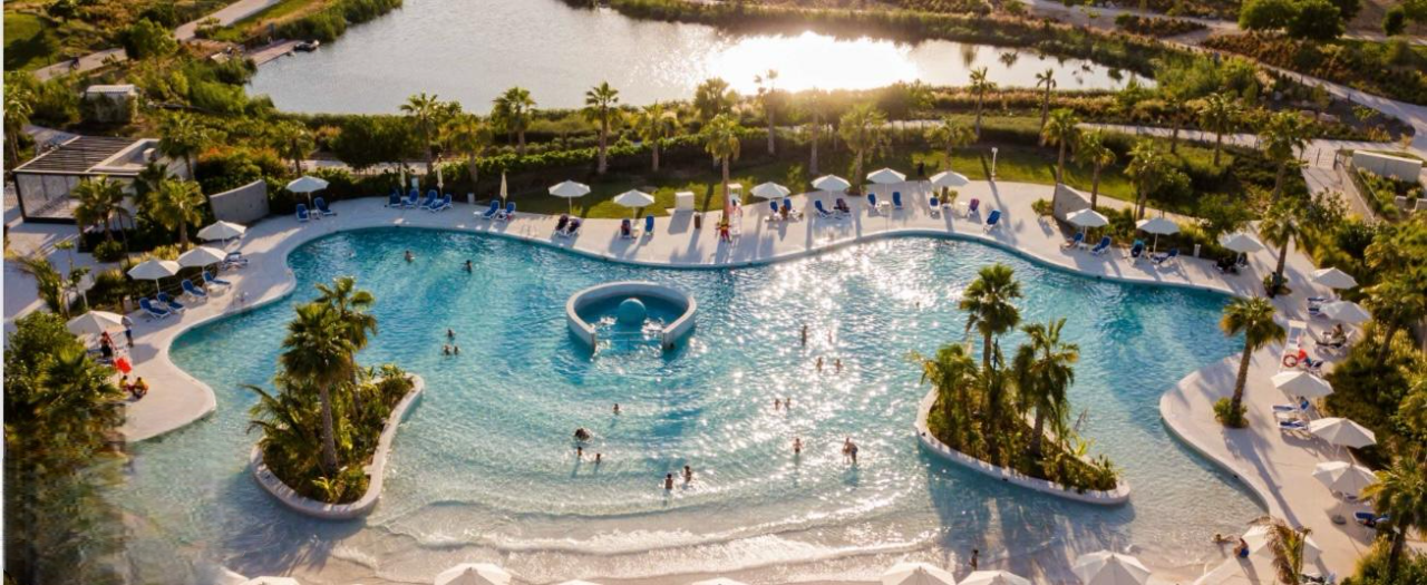 Flat in Dubai, UAE, 65 m² - picture 11