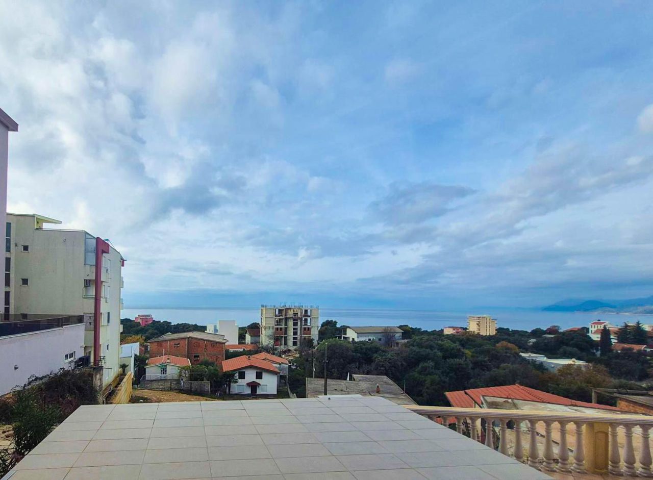 Flat in Utjeha, Montenegro, 19 m² - picture 1